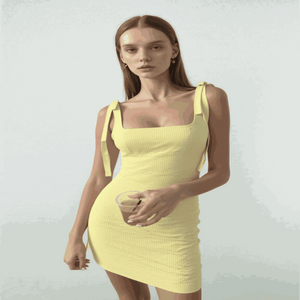 Women Wearing TRAFZA 2025 Fashion Yellow Plaid Sling Dress