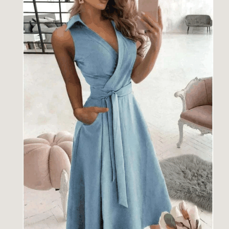 Women Wearing Blue Pocket Midi Dress Casual