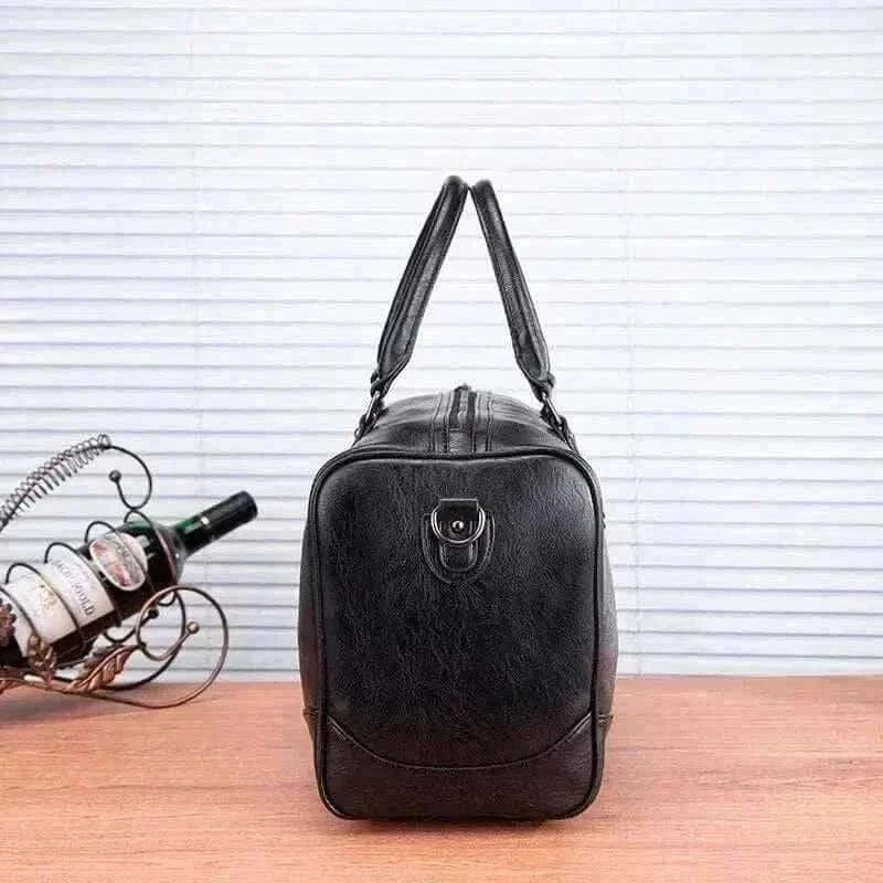 Leather Gym Bag-BLACK  PU LEATHER GYM BAG.