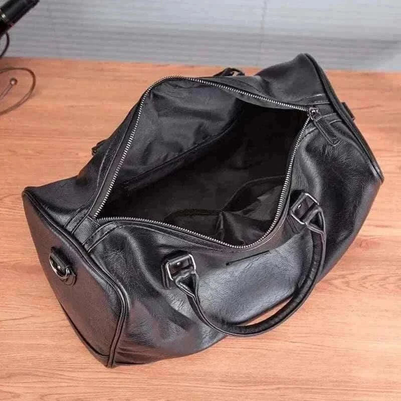 Leather Gym Bag-BLACK  PU LEATHER GYM BAG.