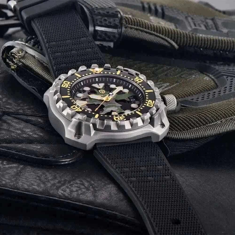 CAMOUFLAGE HOLLOW DIAL MECHANICAL WATCH.