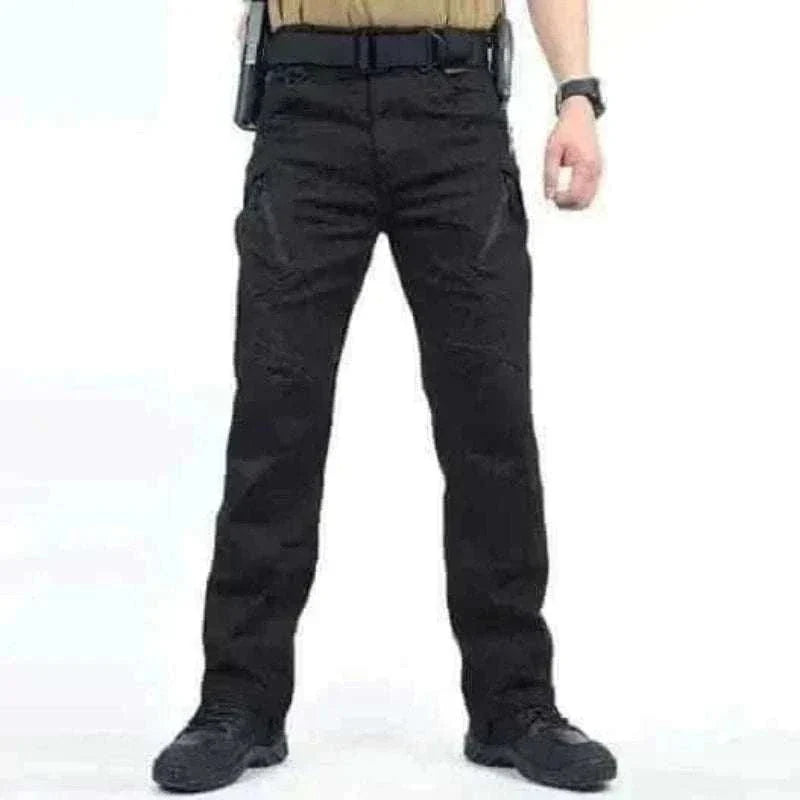 CARGO TACTICAL PANTS.