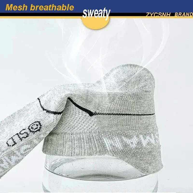 CASUAL COMPRESSION SOCKS.