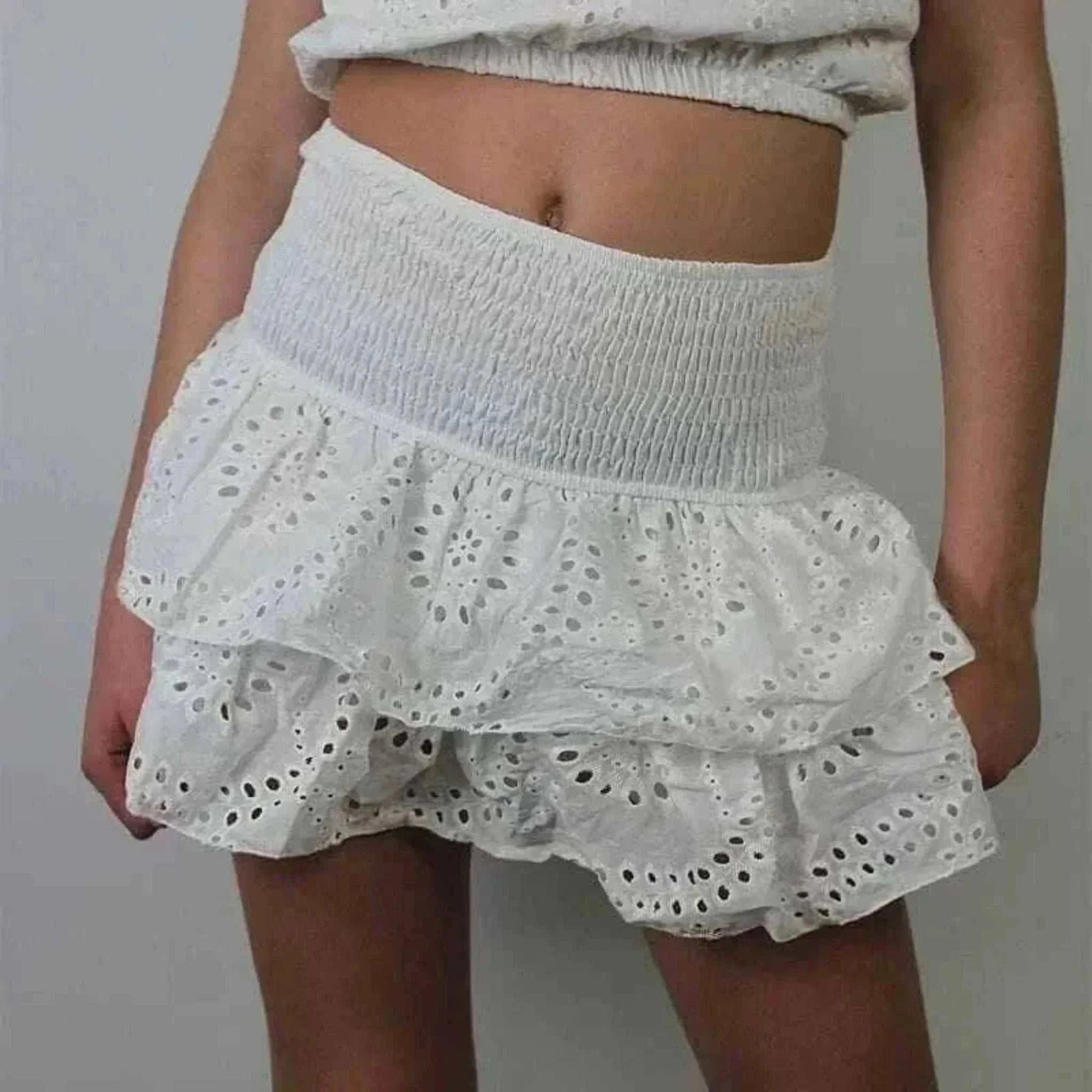 Women White Y2K Ruffle Layered Hollow Mini Skirts
