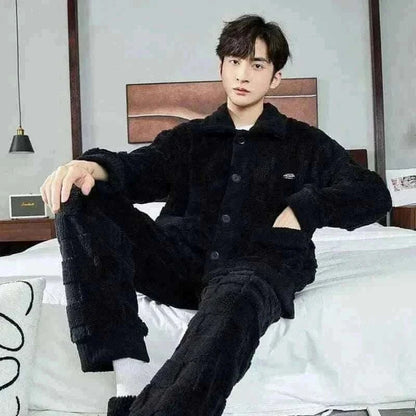 Men Warm Flannel Pajamas Autumn Thicken Long-sleeved Trousers Two-Piece Set Winter Man Pyjamas Loose Comfortable Sleepwear Suit.