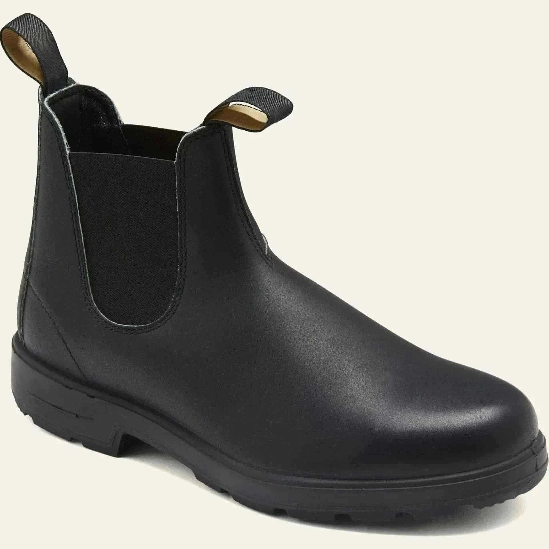 RETRO SLIP ON LEATHER BOOTS.