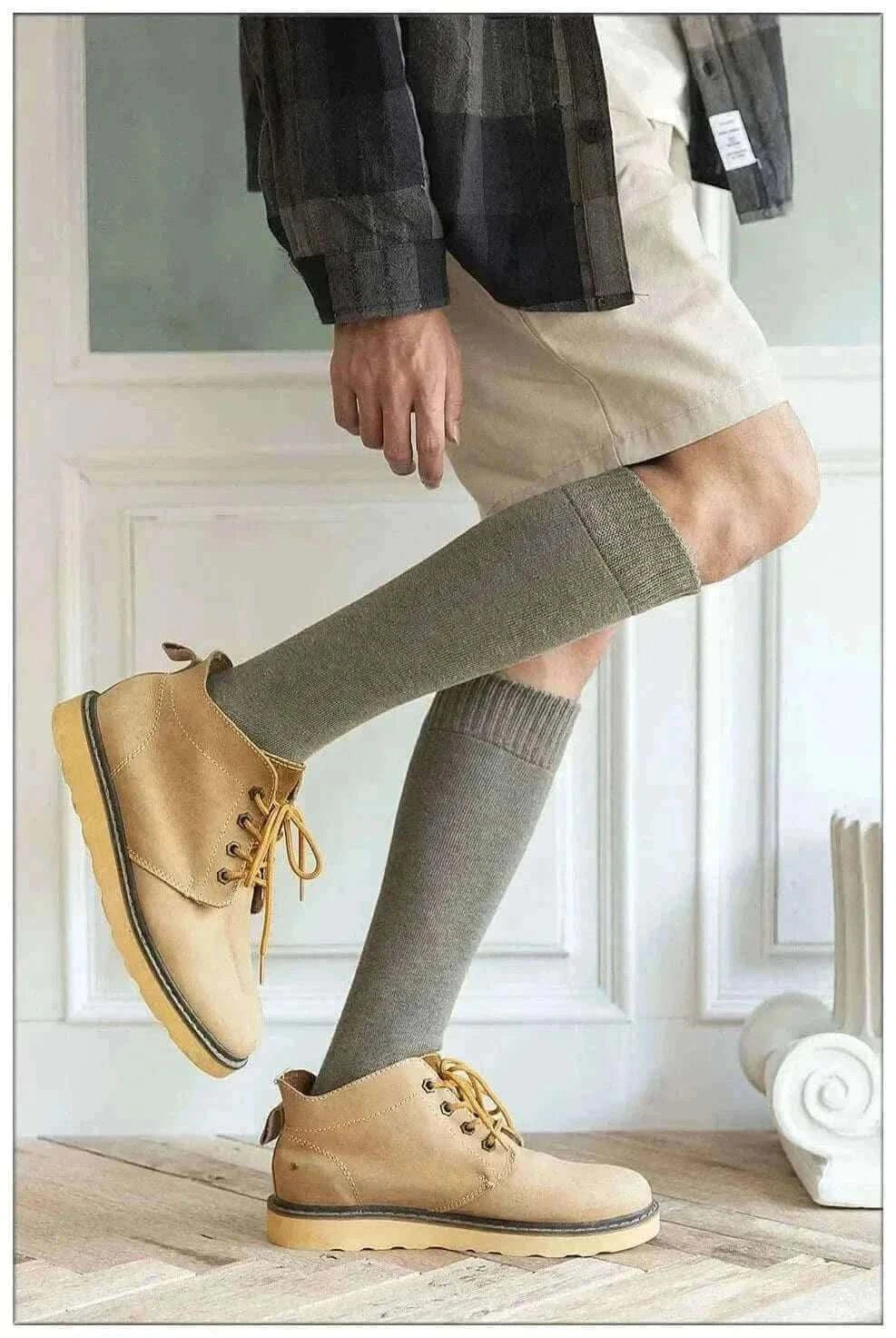 Winter Men's New High-Grade Thick Warm Solid Color Wool Material Fashion Casual Calf Long Socks 3 Pair.
