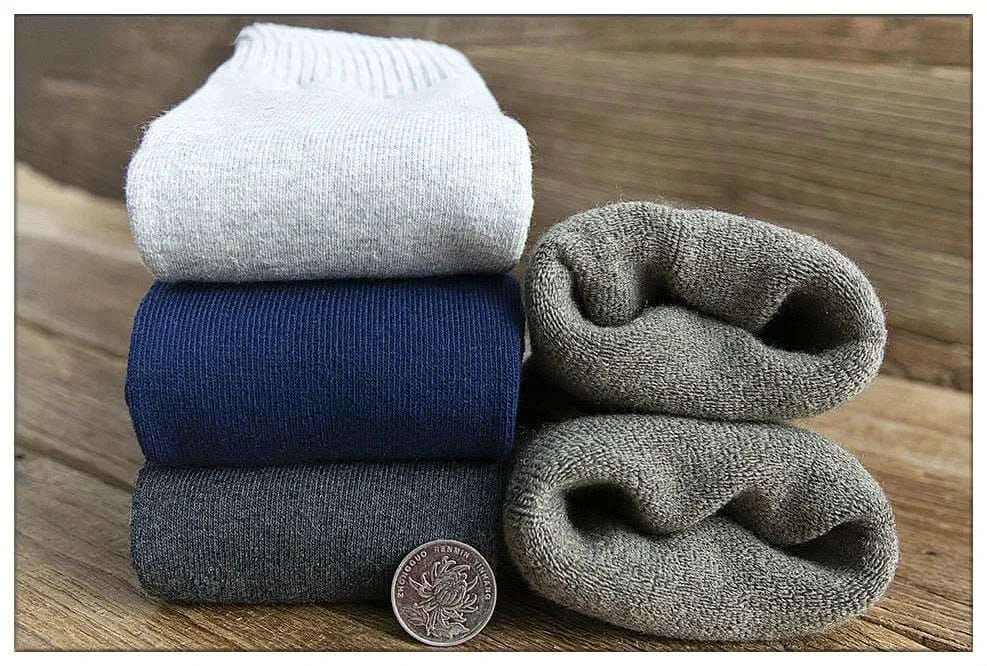 Winter Men's New High-Grade Thick Warm Solid Color Wool Material Fashion Casual Calf Long Socks 3 Pair.